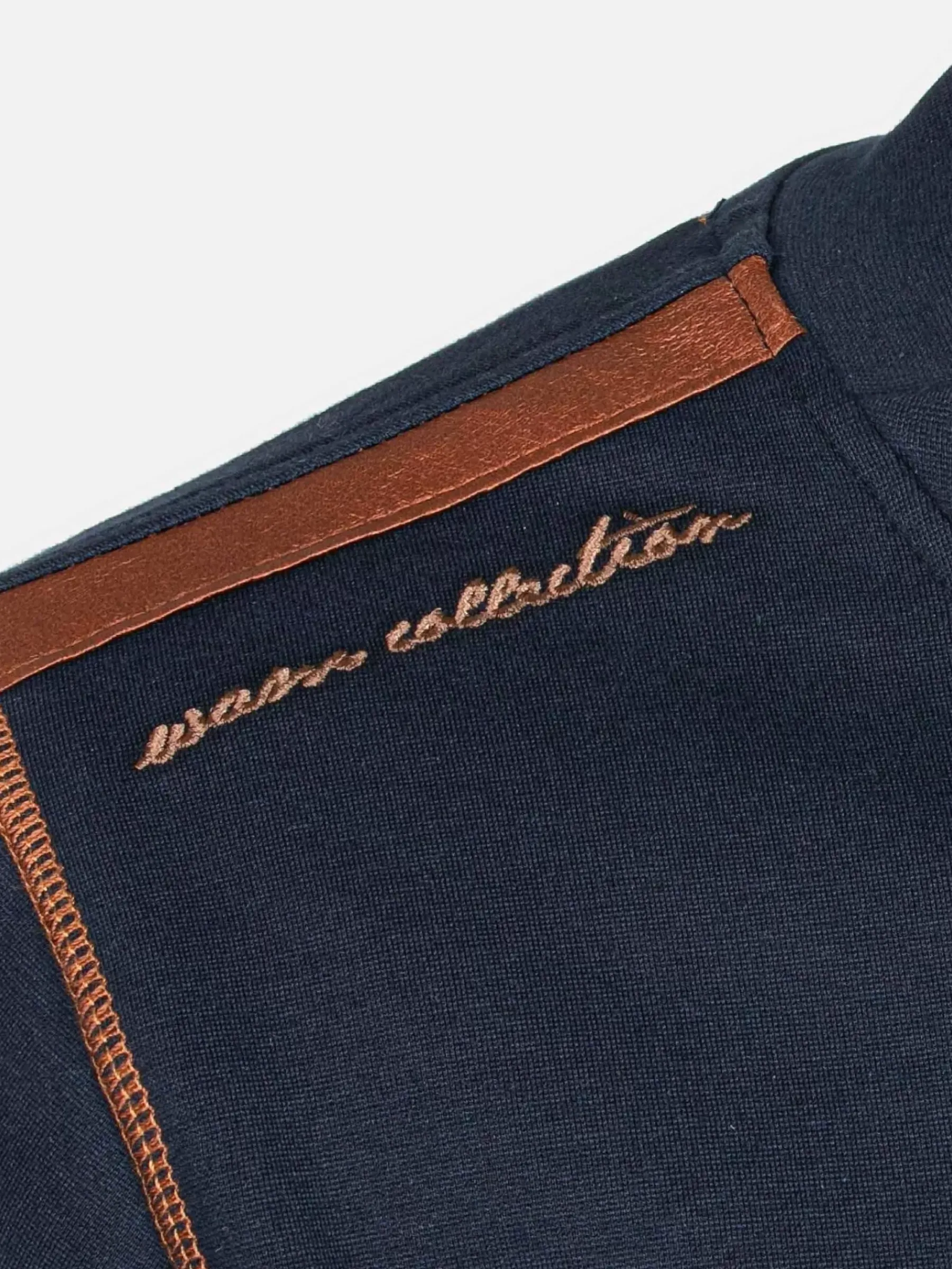 Wam Denim Sweaters<Horizon Turtleneck Navy Sweater